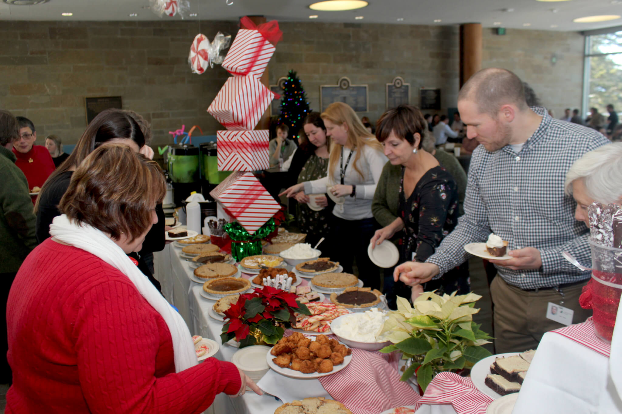 Vermont Campus Treated to A Peppermint Holiday