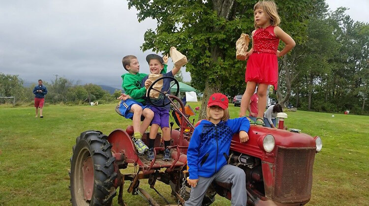 Volunteers Needed for the 25th Annual Children’s Room Barn Dance